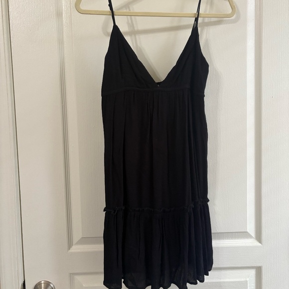 Black V-Neck Spaghetti Strap Mini Dress - Picture 1 of 1